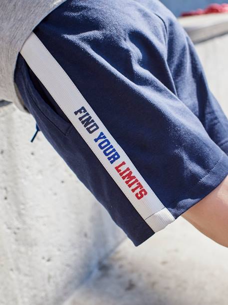 Sportshort met strepen voor jongens BLAUW DONKER UNI MET DECOR - vertbaudet enfant 